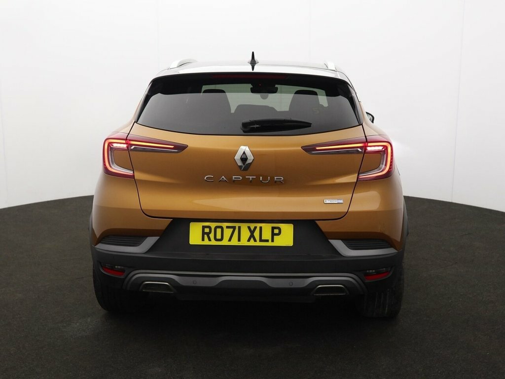 Renault Captur 1.6L Rs Line RO71XLP Orange #6