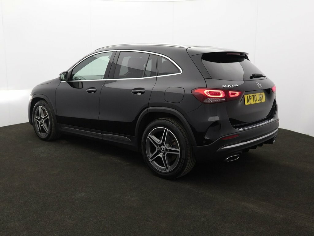 Mercedes-Benz GLA Class 2L Amg Line Black #5