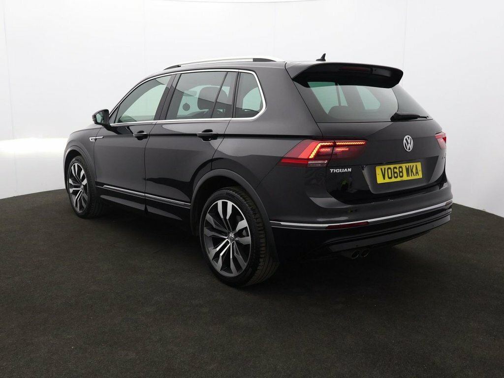 Volkswagen Tiguan 2L R-line VO68WKA Black #5