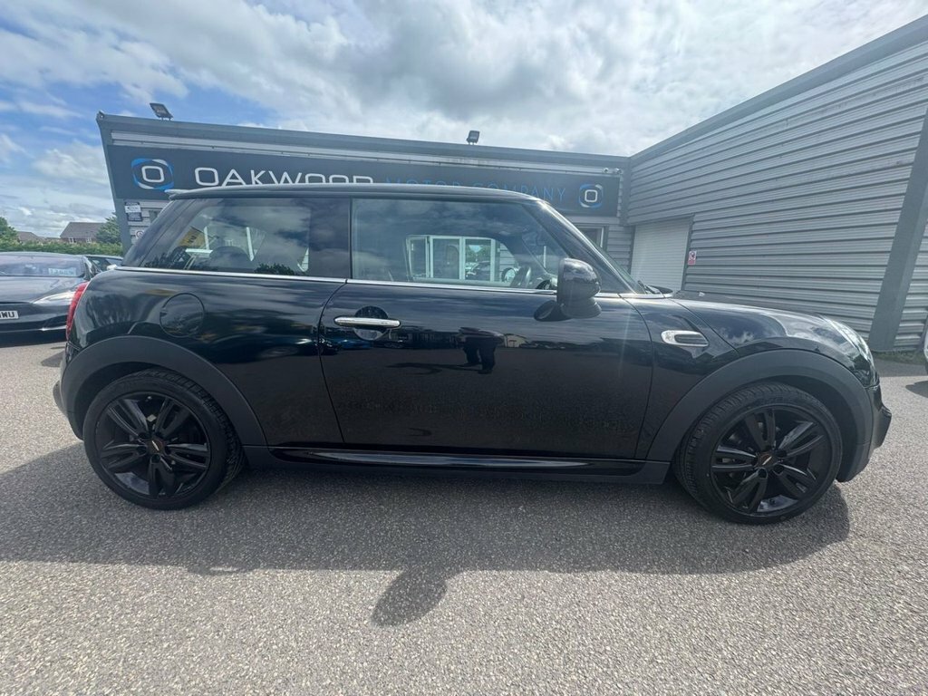 Mini Hatch 1.5L Cooper NL68DJV Black #6