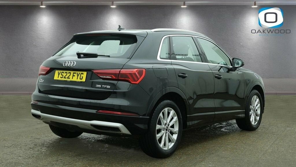 Audi Q3 1.5L Sport YS22FYG Black #4