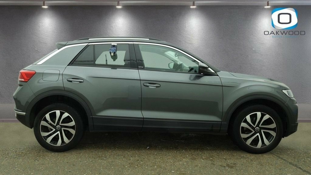 Volkswagen T-Roc 1L Active MJ71ODF Grey #5
