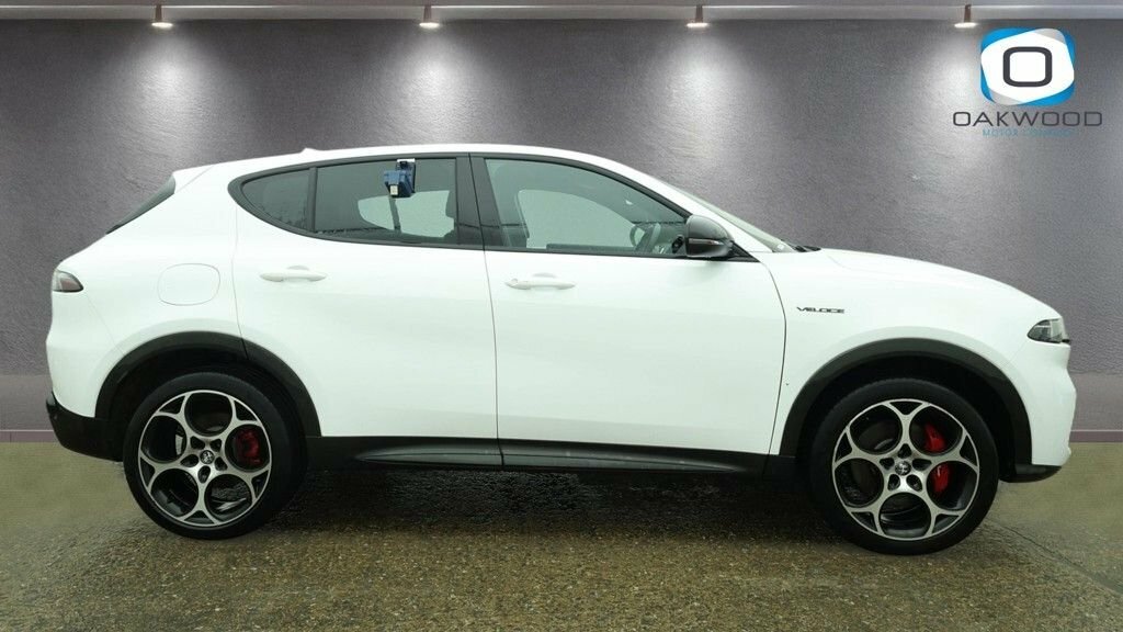 Alfa Romeo Tonale 1.3L Veloce White #5