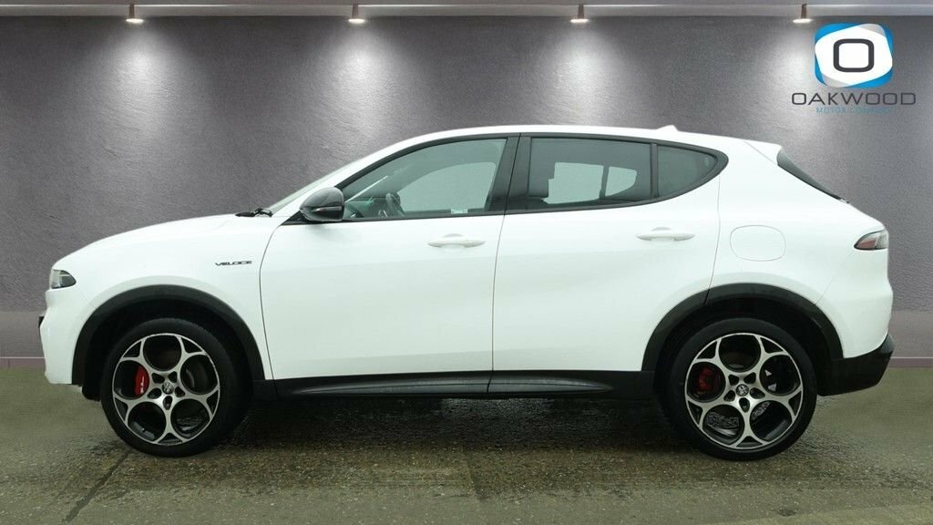 Alfa Romeo Tonale 1.3L Veloce White #6