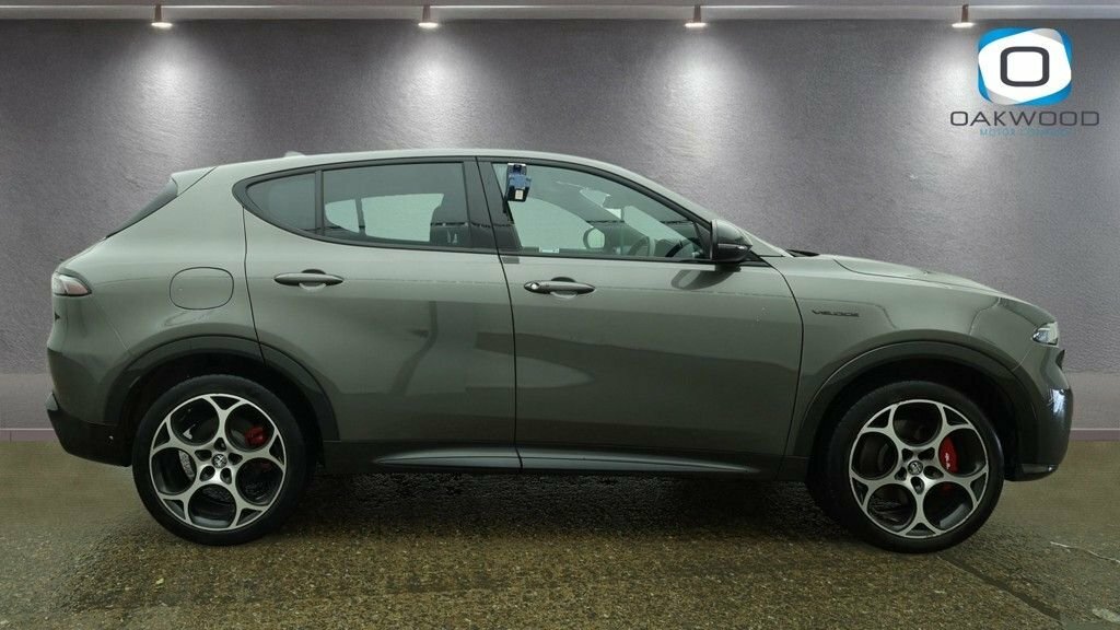 Alfa Romeo Tonale 1.3L Veloce Grey #5