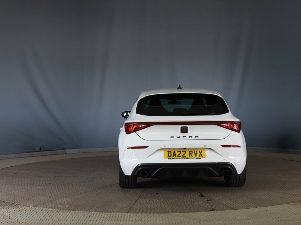 Cupra Leon 2L Vz2 White #5