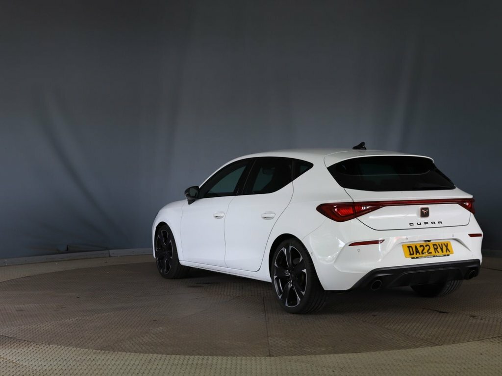 Cupra Leon 2L Vz2 White #4