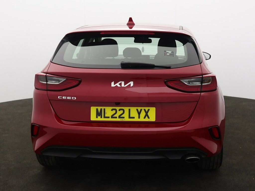Kia Ceed 1L 2 Red #6