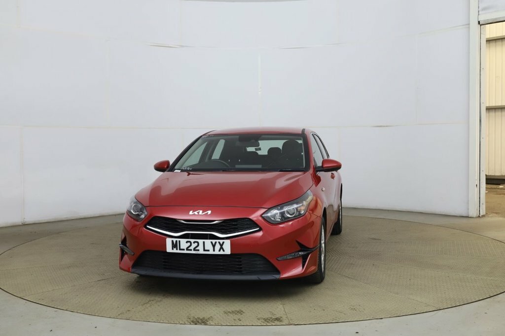 Kia Ceed 1L 2 Red #2