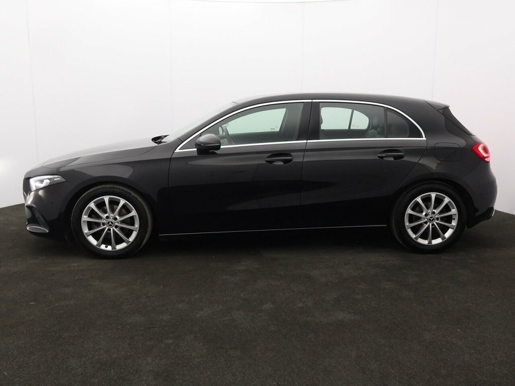 Mercedes-Benz A Class 1.3L Sport WX68YBE Black #4