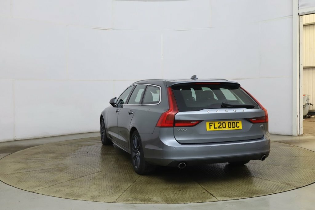 Volvo V90 2L Momentum Plus Grey #5