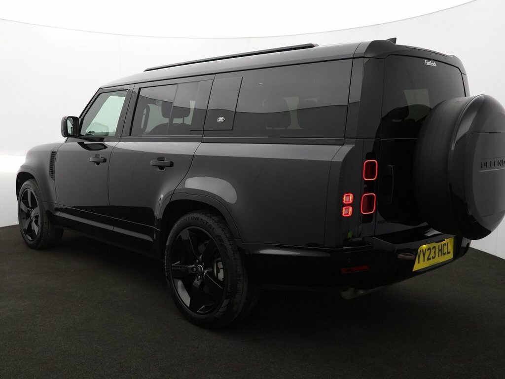 Land Rover Defender 130 3L X-dynamic Hse Black #5