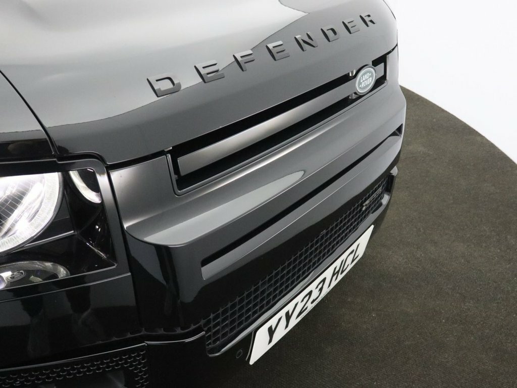 Land Rover Defender 130 3.0 D300 X-dynamic Hse 130 8 Seat Estat Black #71