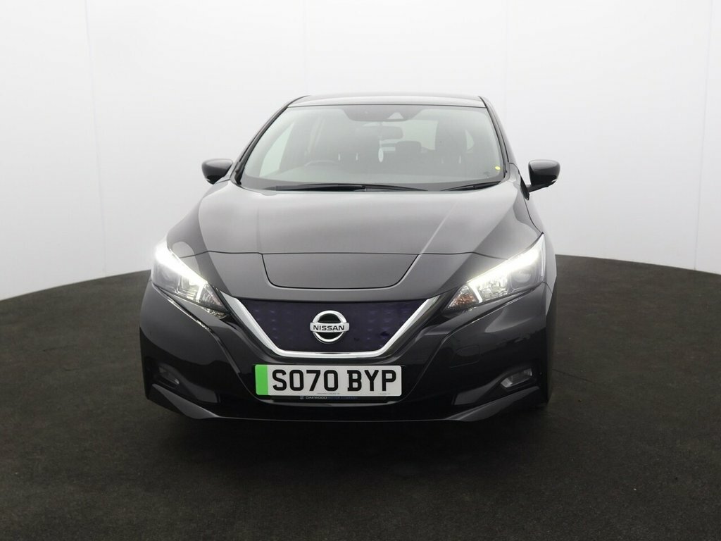 Nissan Leaf Hatchback SO70BYP Black #2