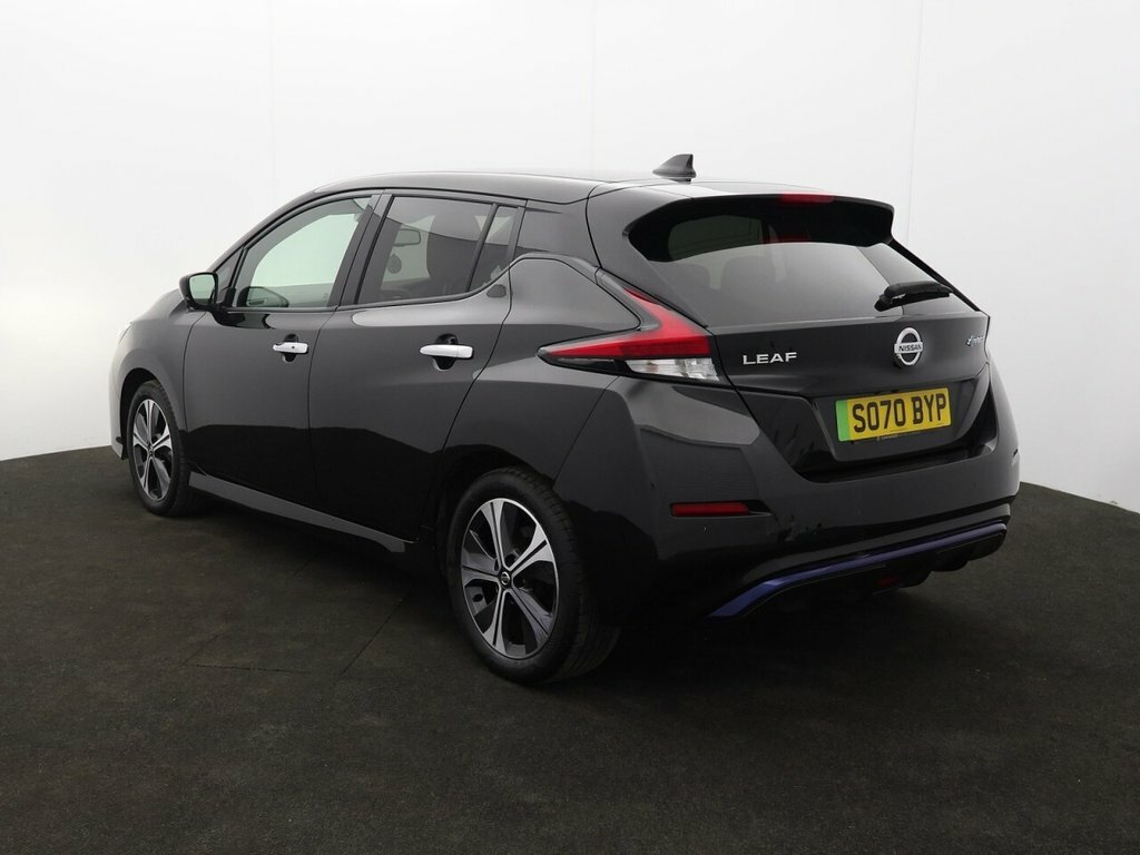Nissan Leaf Hatchback SO70BYP Black #5
