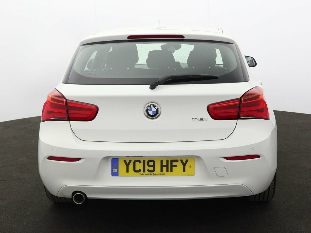 BMW 1 Series 1.5L Se Business YC19HFY White #5