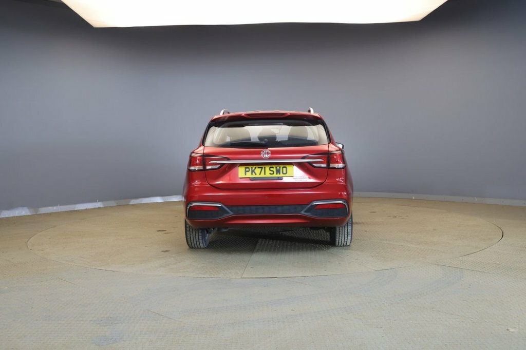 MG 1100 Estate Red #6