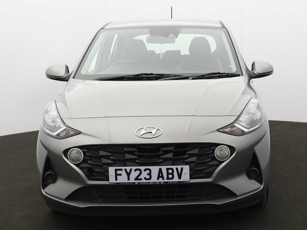 Hyundai I10 1L Se FY23ABV Brown #2