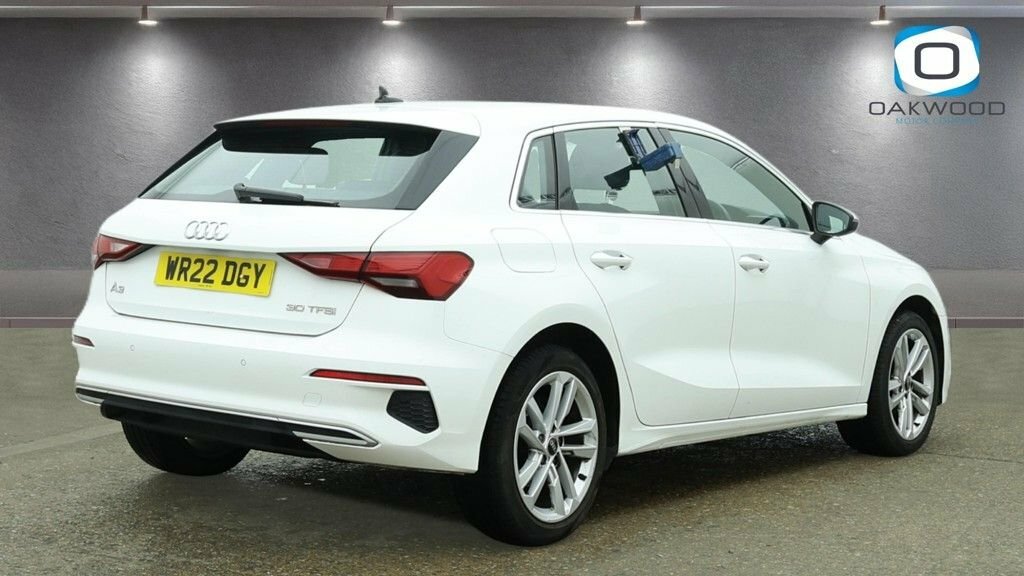 Audi A3 1L Sport WR22DGY White #4