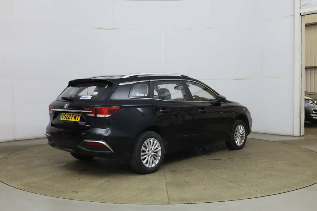 MG MG5 Estate Black #6