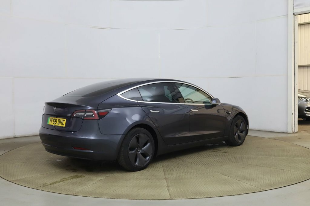 Tesla Model 3 Saloon Grey #4