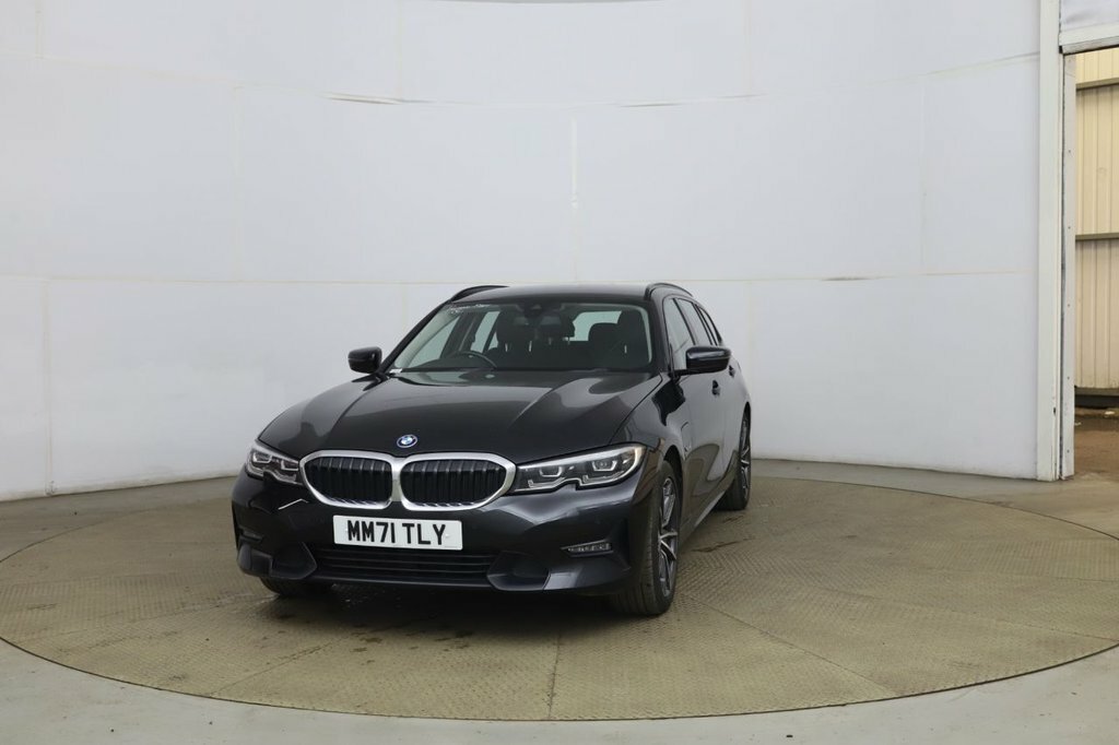 BMW 3 Series 2L Sport Pro MM71TLY Black #2