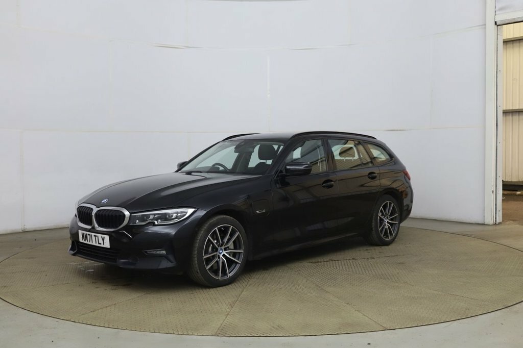 BMW 3 Series 2L Sport Pro MM71TLY Black #3