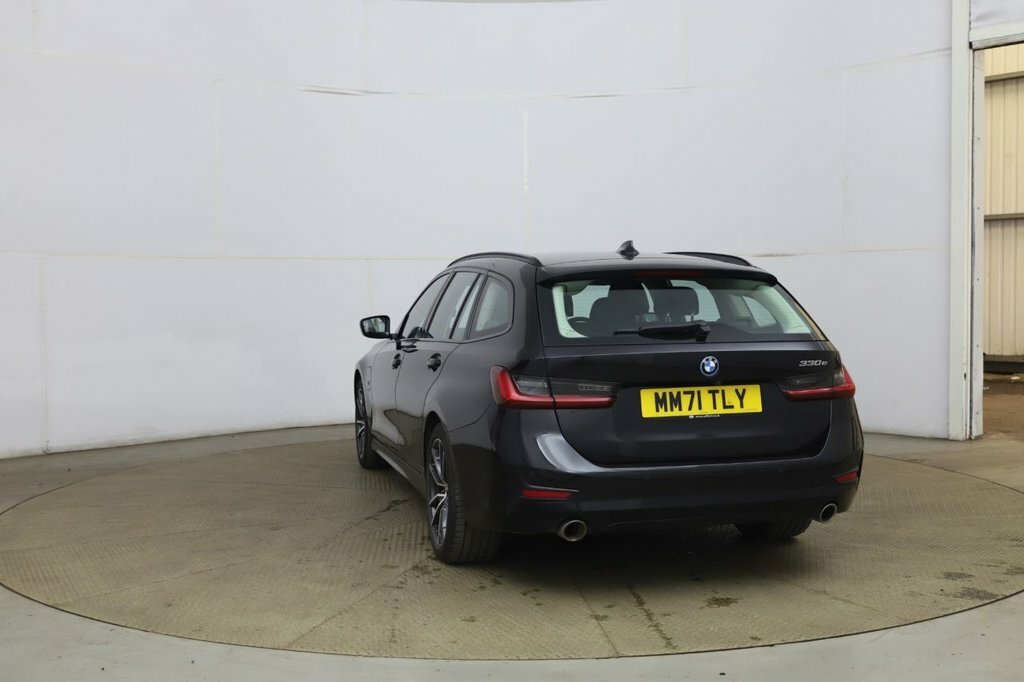 BMW 3 Series 2L Sport Pro MM71TLY Black #5