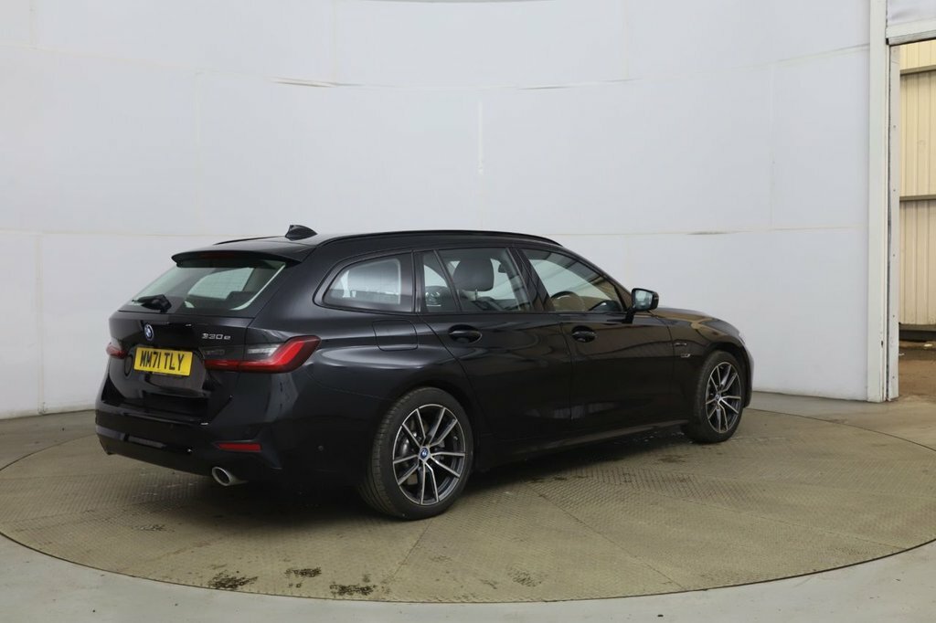 BMW 3 Series 2L Sport Pro MM71TLY Black #6