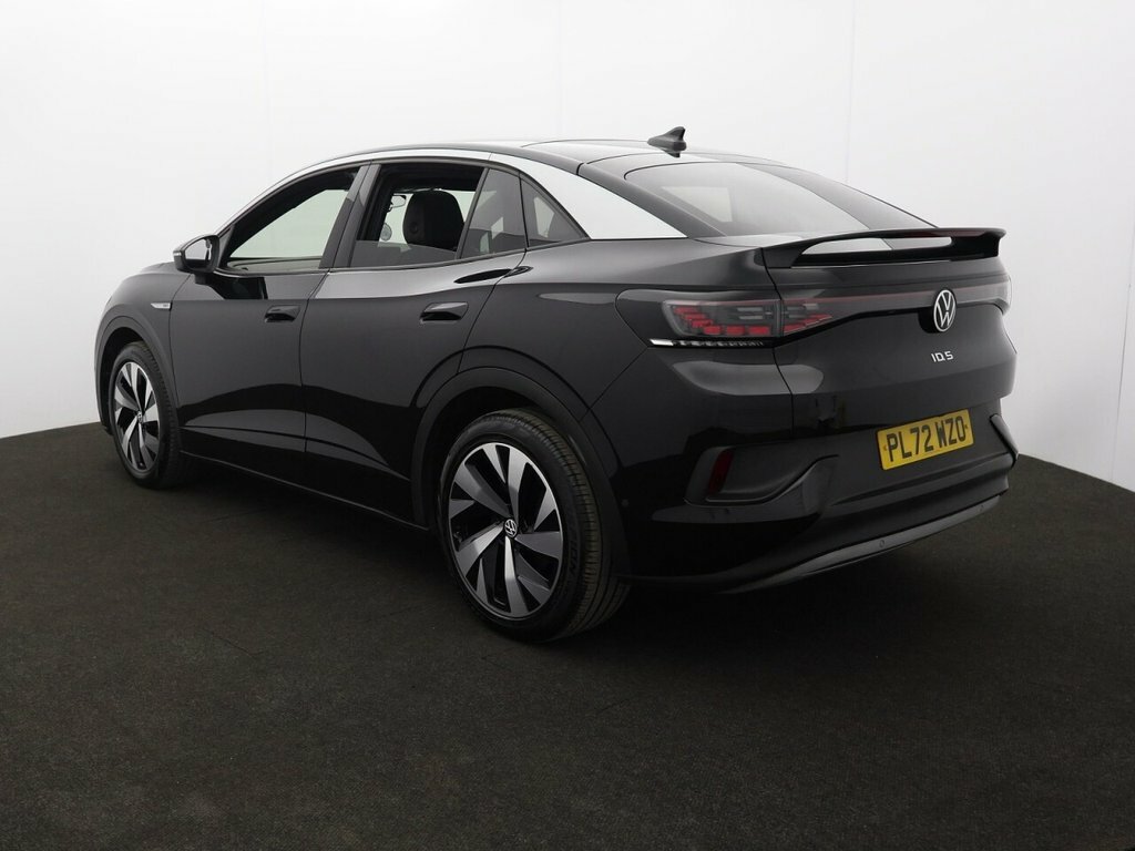 Volkswagen ID.5 Suv Black #5