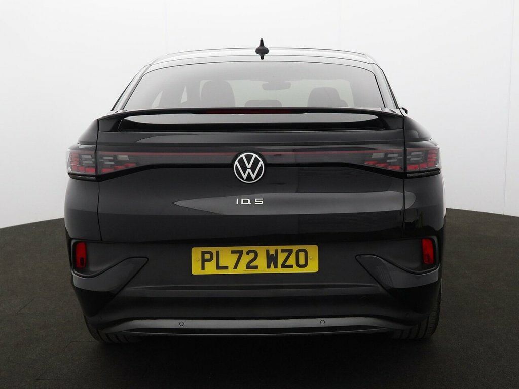 Volkswagen ID.5 Suv Black #6
