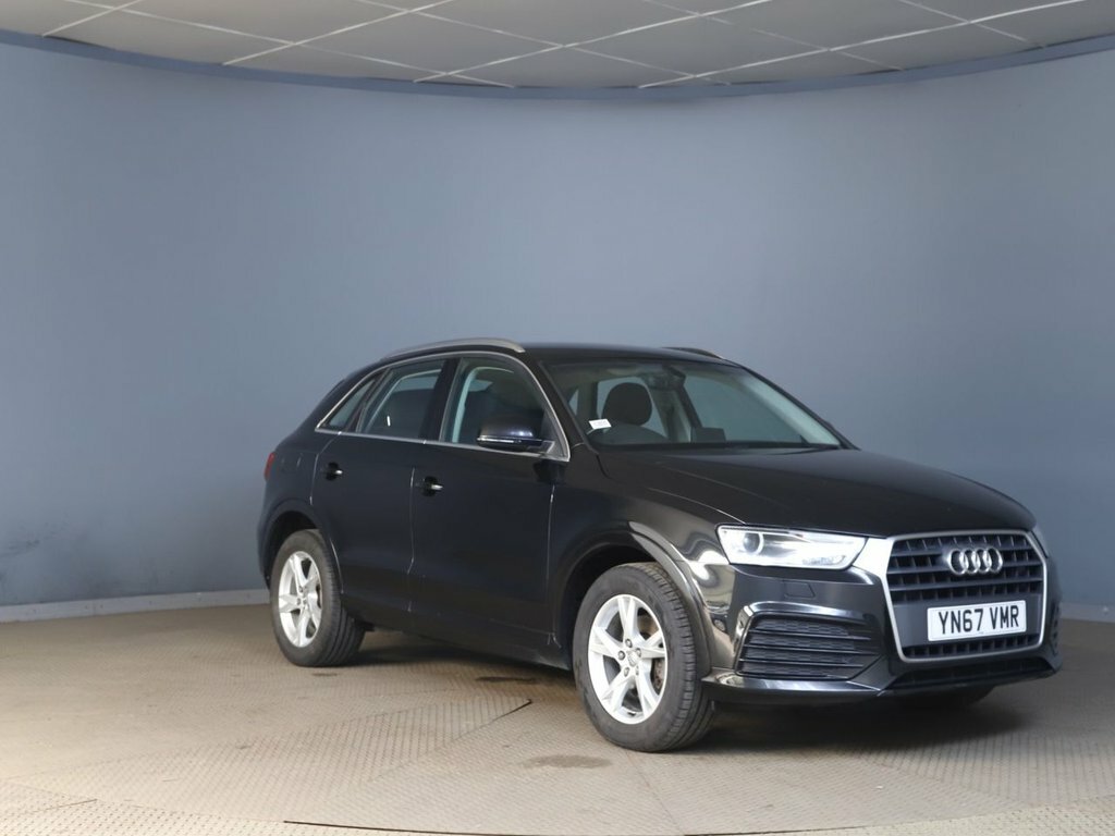 Audi Q3 1.4L Sport Black #3