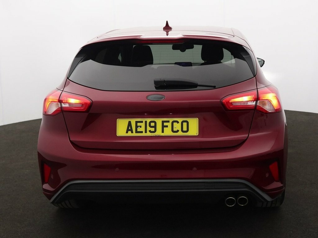 Ford Focus 1L St-line X AE19FCO Red #6