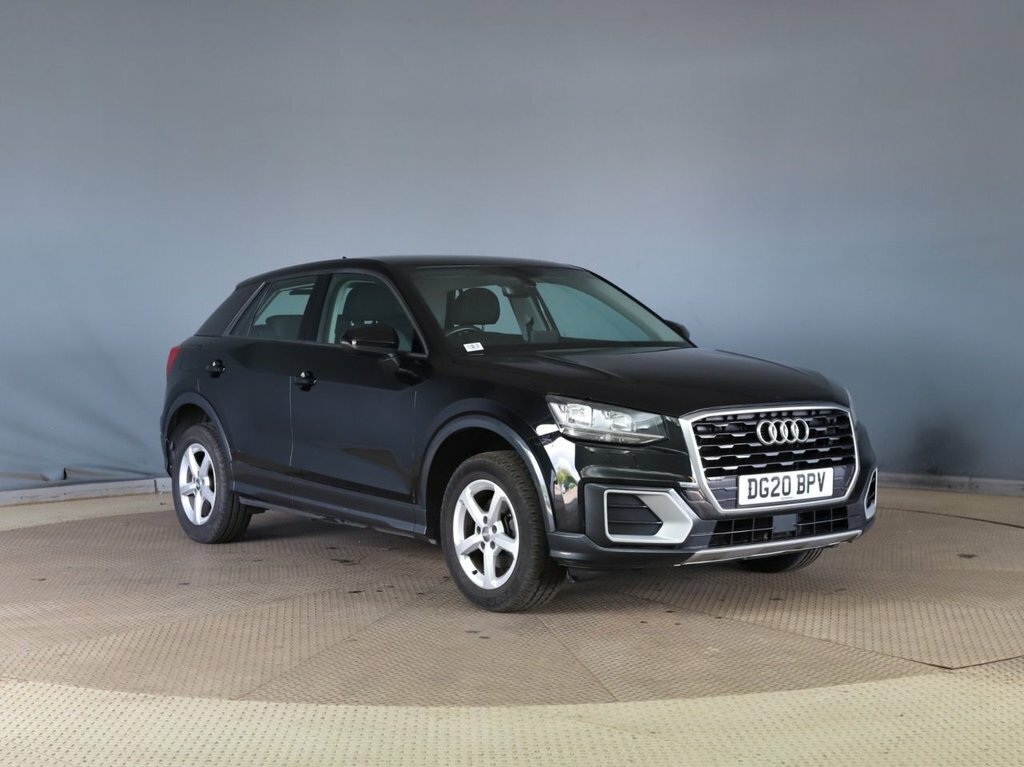 Audi Q2 1L Technik Black