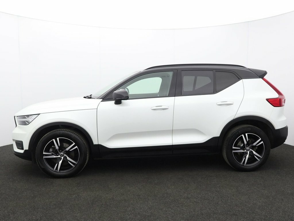 Volvo XC40 2L R-design White #4
