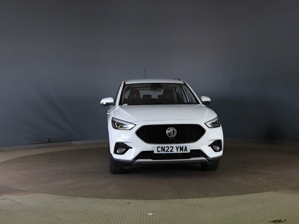 MG ZS 1L Exclusive White #2