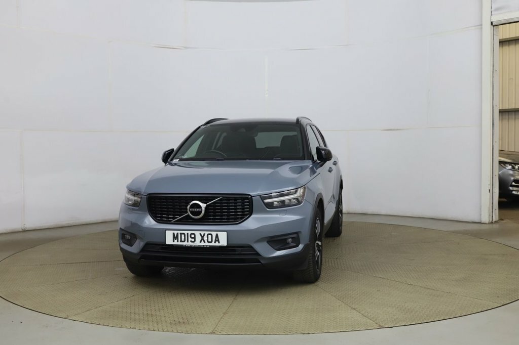Volvo XC40 2L R-design Grey #2