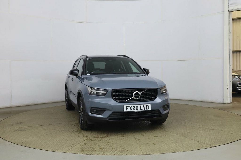 Volvo XC40 1.5L R-design Grey