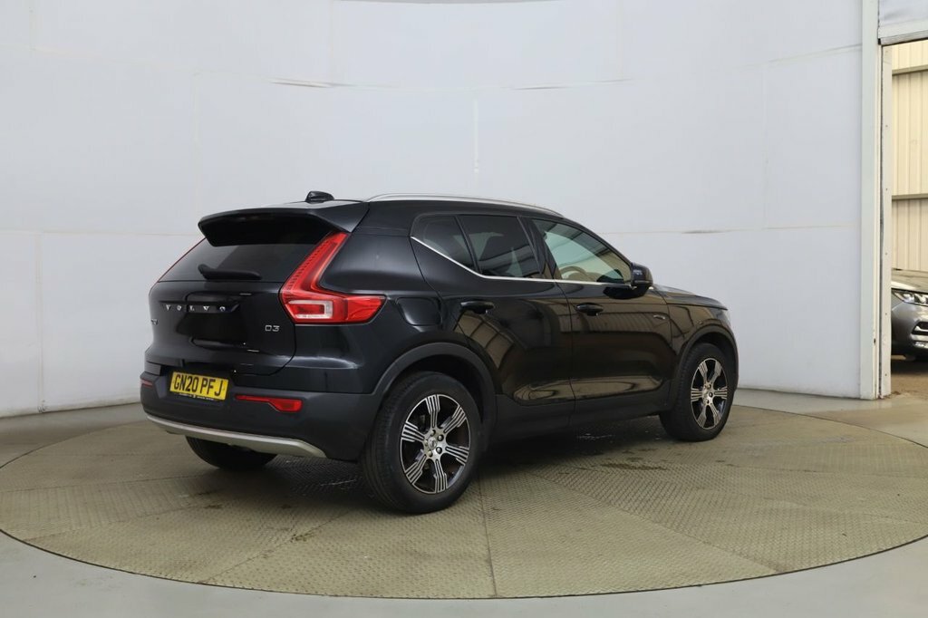 Volvo XC40 2L Inscription Black #6