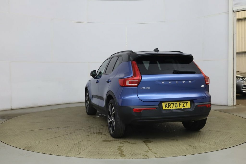 Volvo XC40 1.5L R-design Pro Blue #5