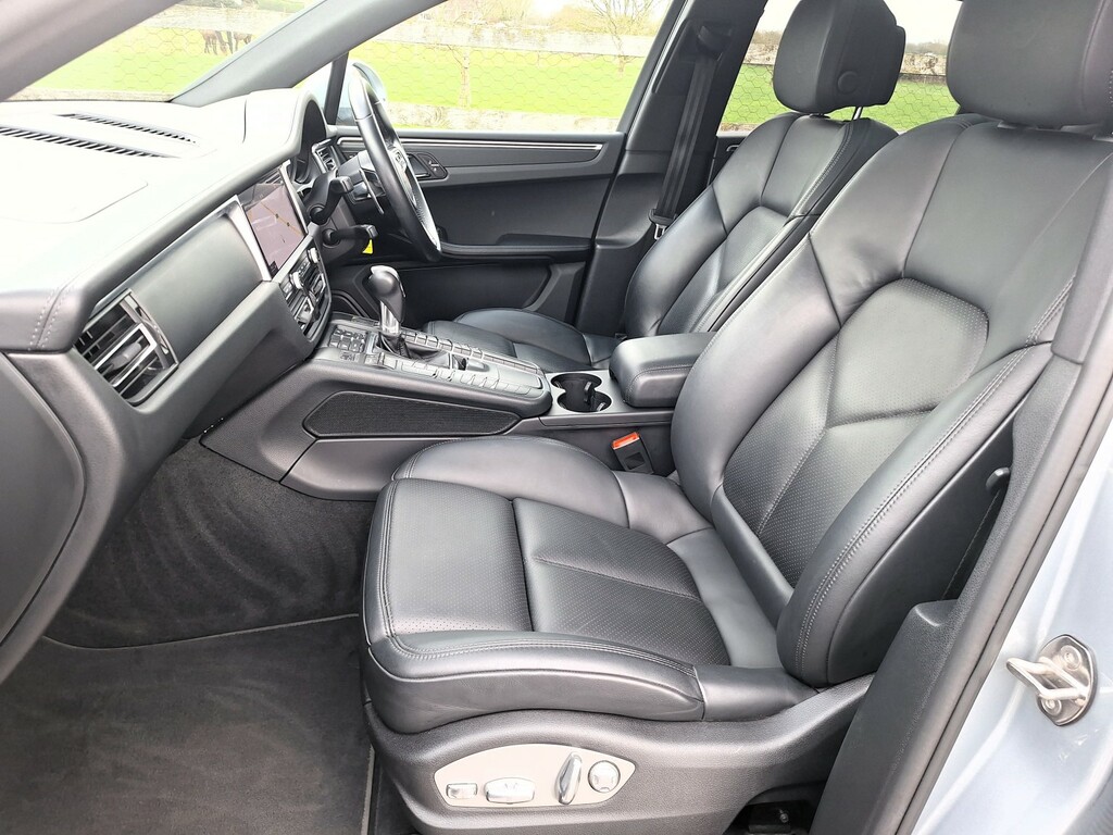 Porsche Macan Suv 2.0 T 201968 YJ68ASG Silver #4