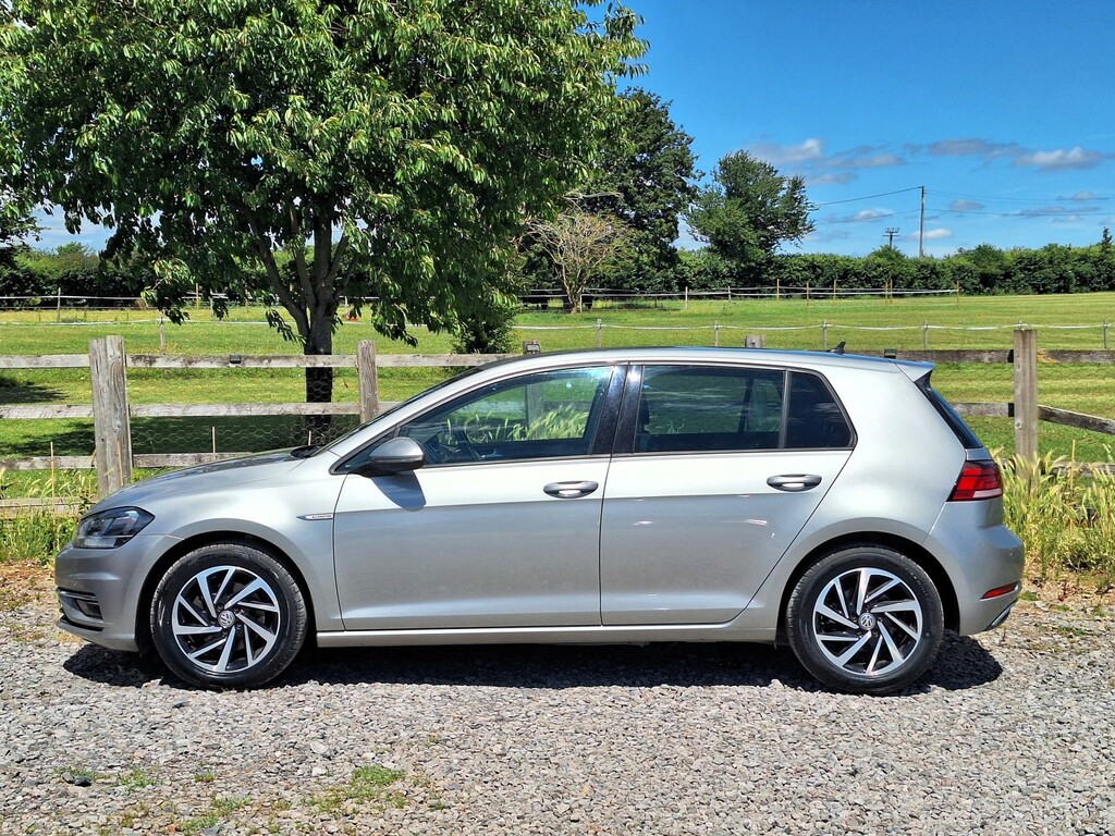 Volkswagen Golf Hatchback 1.5 Tsi Evo Match 201919 CY19KLX Silver #2