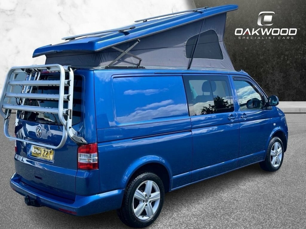 Volkswagen Transporter Estate Blue #4