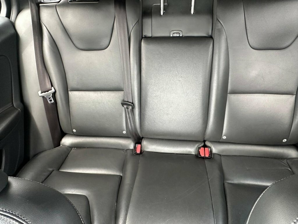 Volvo V60 2.4L Se Nav Silver #6