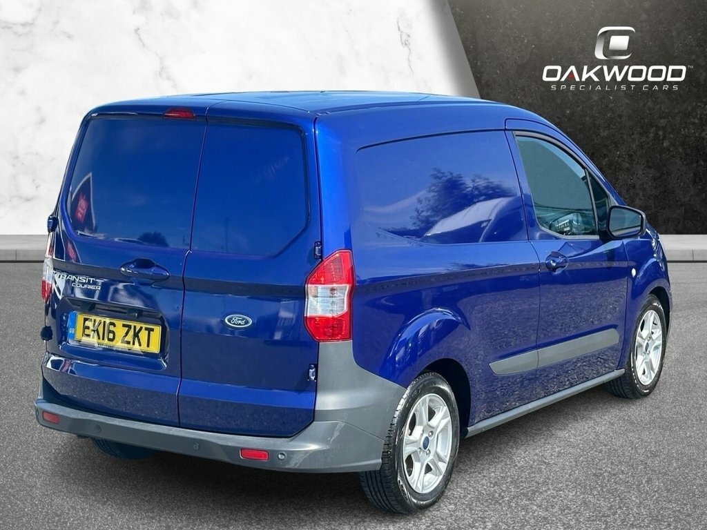 Ford Transit Courier 1.6L Trend Blue #3