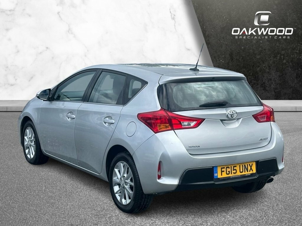 Toyota Auris 1.6L Icon Silver #5