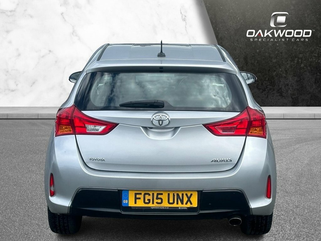 Toyota Auris 1.6L Icon Silver #3