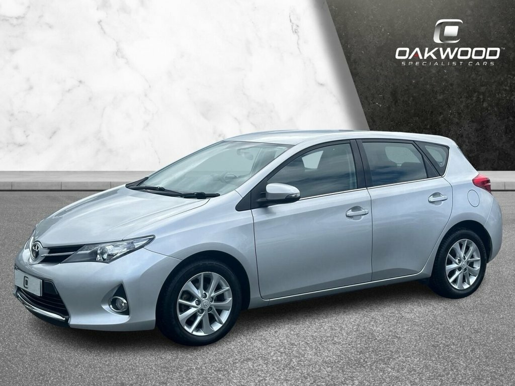 Toyota Auris 1.6L Icon Silver #6
