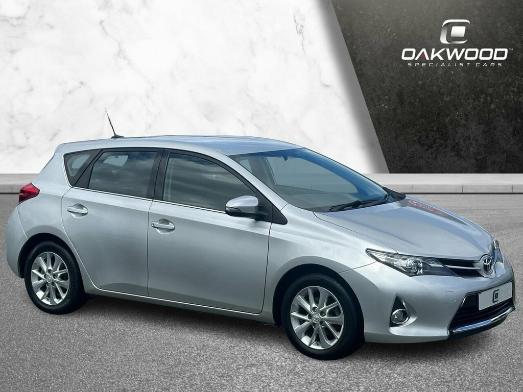 Toyota Auris 1.6L Icon Silver #4
