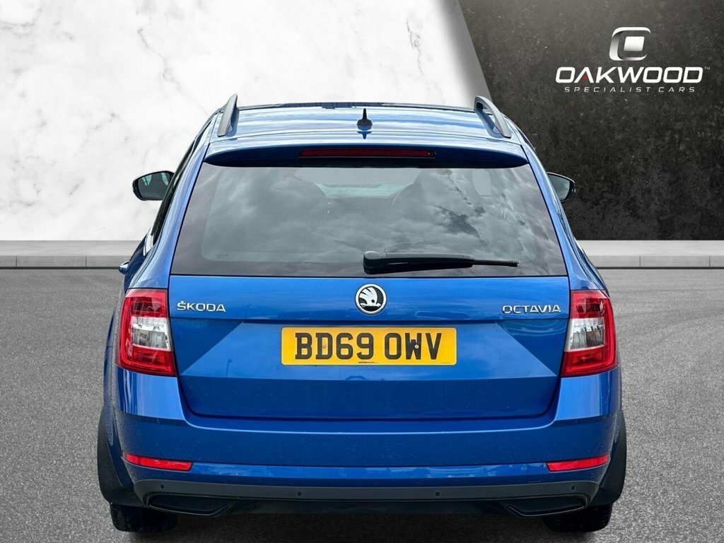 Skoda Octavia 1.5L Sportline Blue #5